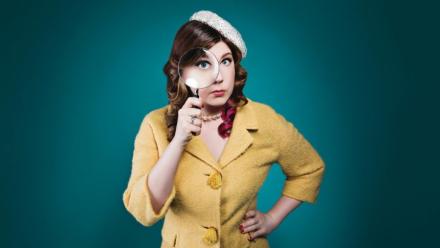 maureen johnson bio picture