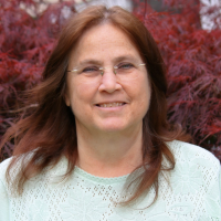 Head Shot of Kathy Weichman