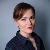 head shot of veronica roth